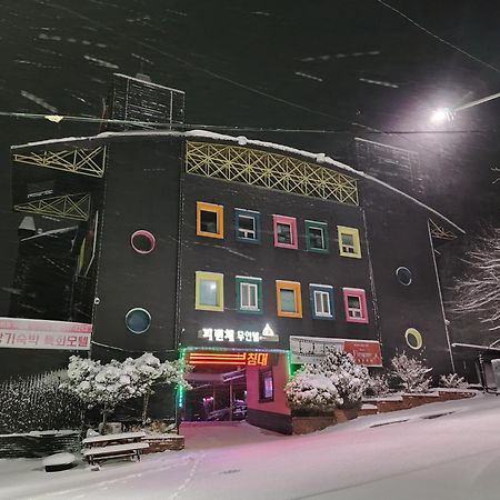 Firenze Motel อาซัน ภายนอก รูปภาพ