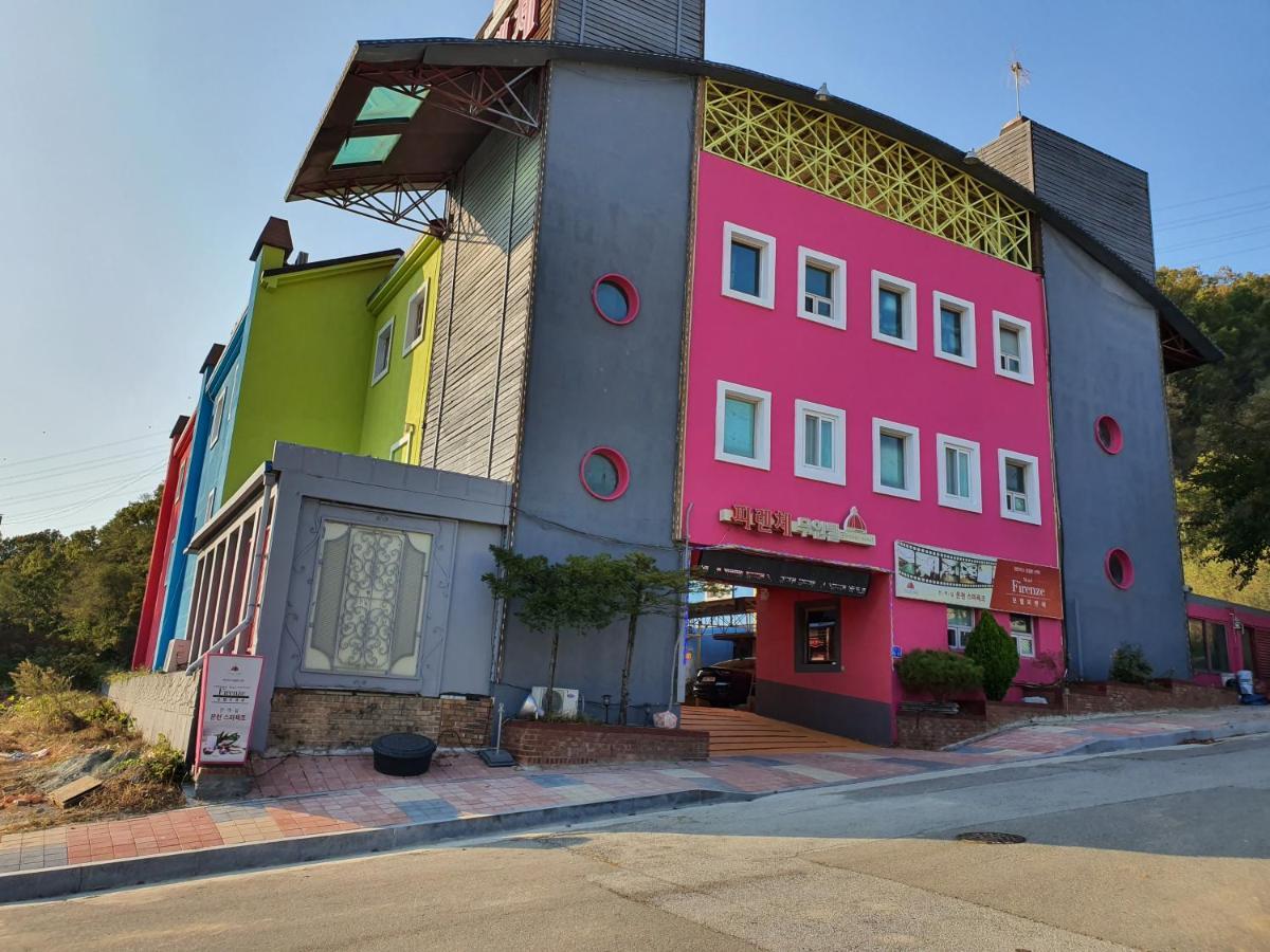 Firenze Motel อาซัน ภายนอก รูปภาพ